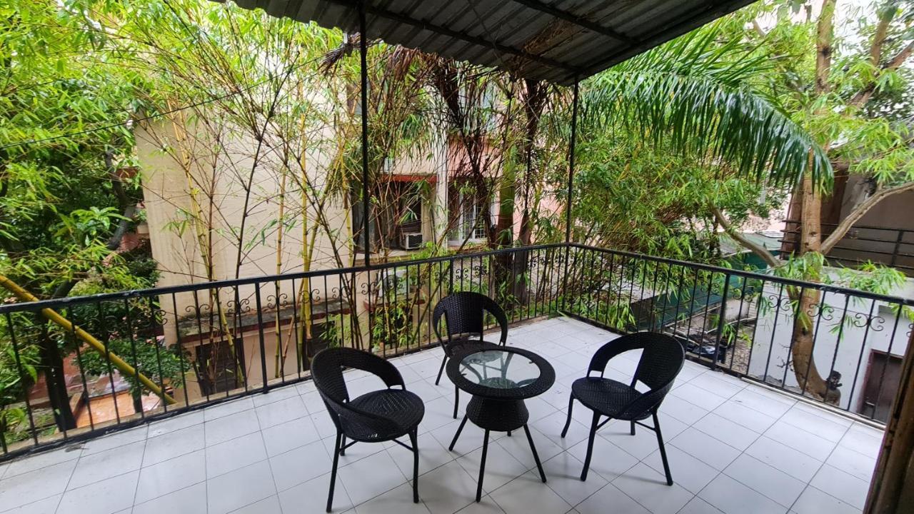 Rostel Backpackers Hostel Pune Exterior photo