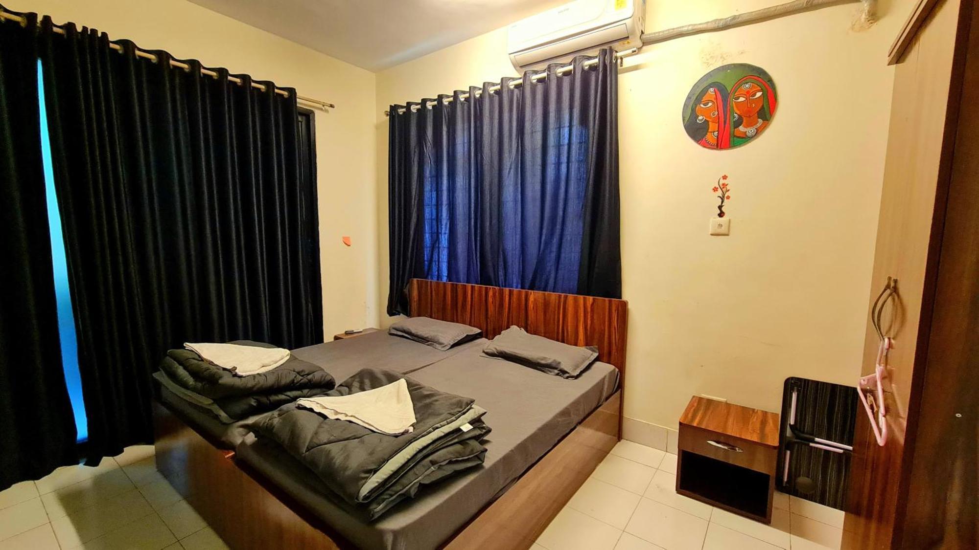 Rostel Backpackers Hostel Pune Exterior photo